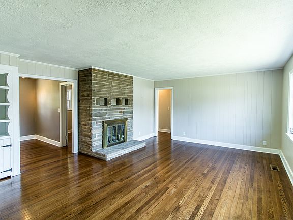5th image of 515 Hill Dr