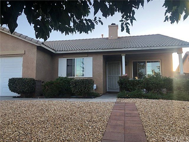 1st image of 15410 Fremont Dr