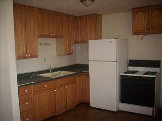 2nd image of 2609 Forsythia Dr