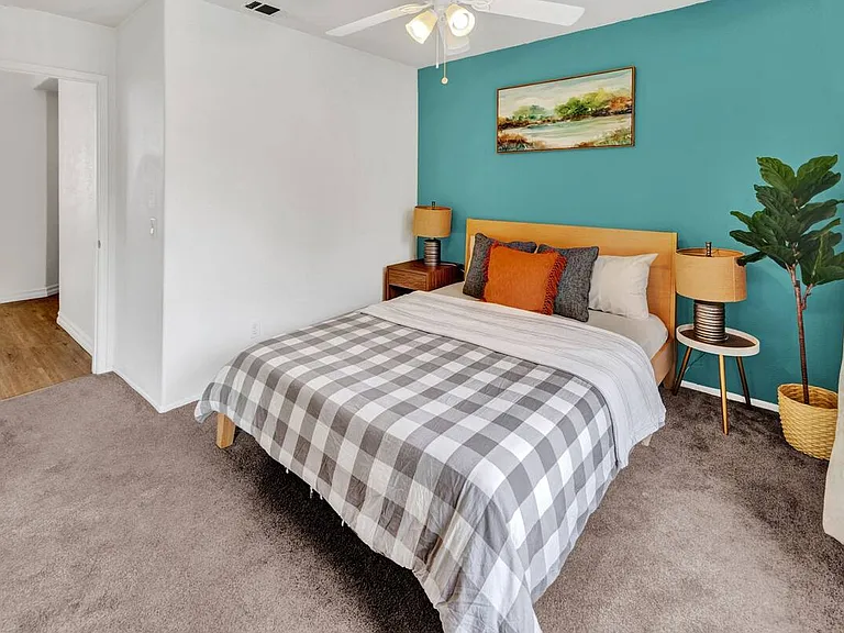 25531 Crockett Ln — Photo 11
