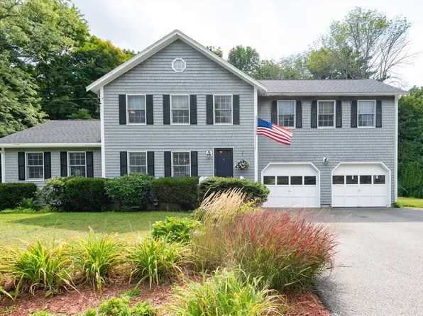 10 Cranton Ave, Groveland, MA 01834