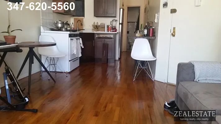 Rented by ZealEstate Group Inc | media 10