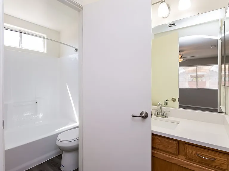 8213 W Papago St — Photo 14