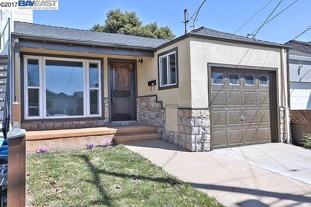 1st image of 457 Pine St