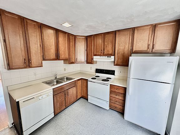 4th image of 5411 Collier Ln #C