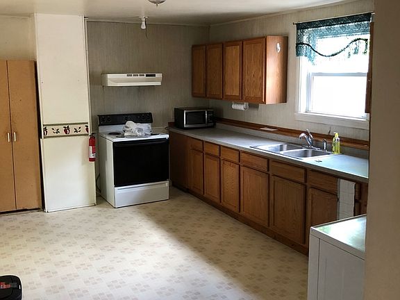 5th image of 522 Quincy St