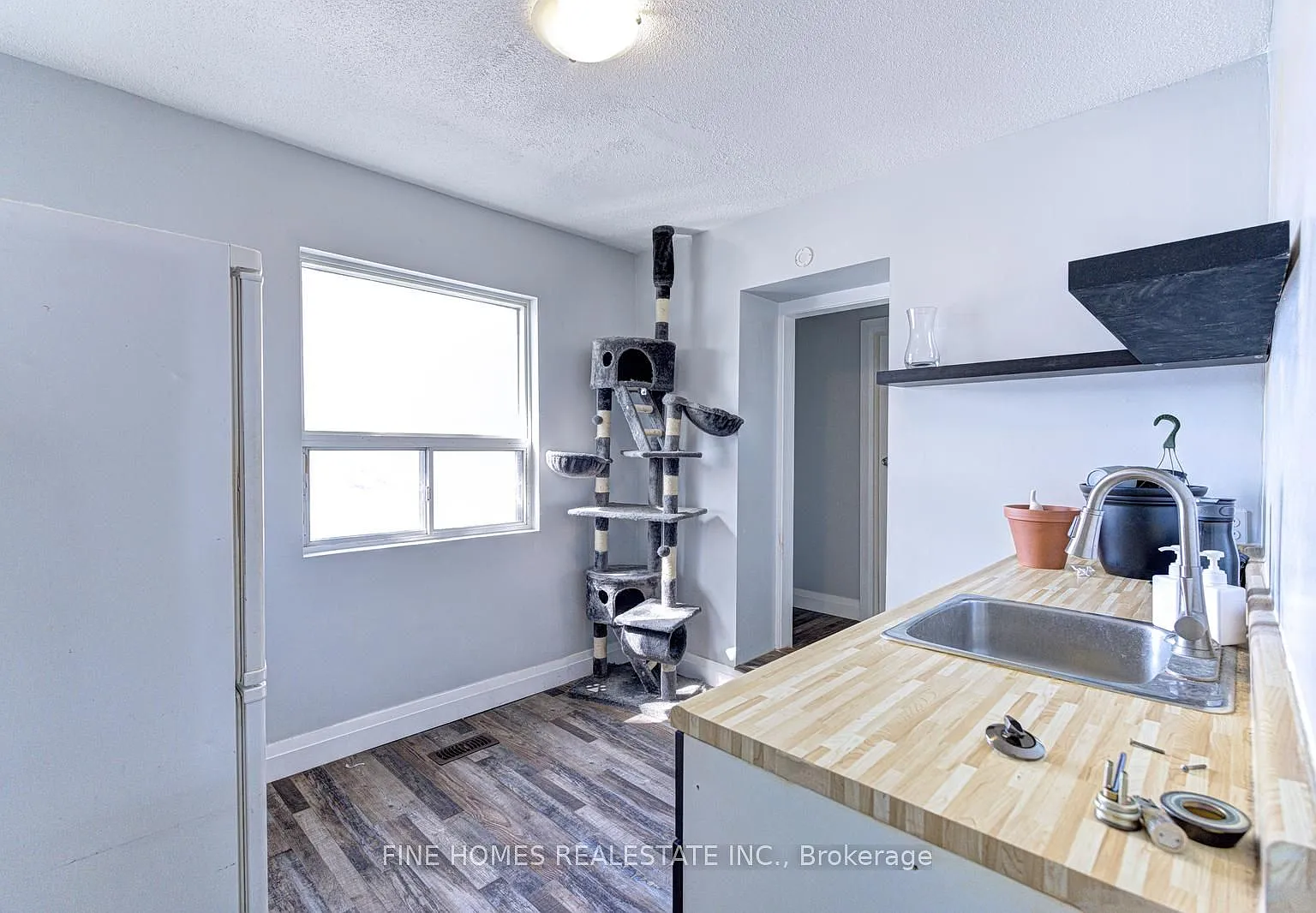 1 bed, $1,200 — Photo 4