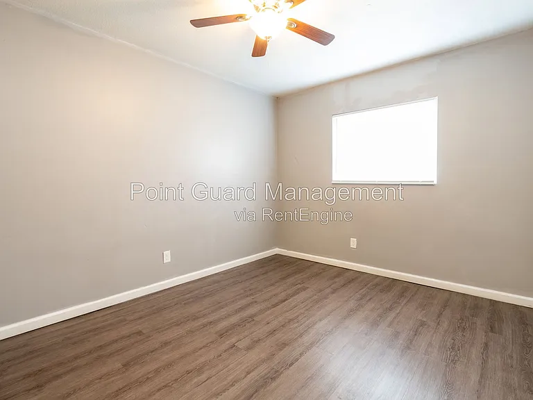 2110 E 16th St N #101 — Photo 15
