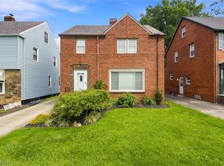 3953 Bushnell Rd, University Heights, OH 44118