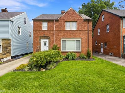 3953 Bushnell Rd, University Heights, OH, 44118