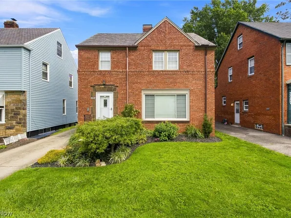3953 Bushnell Rd, University Heights, OH 44118