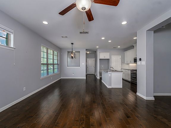 5th image of 4202 Cascade Sky Dr
