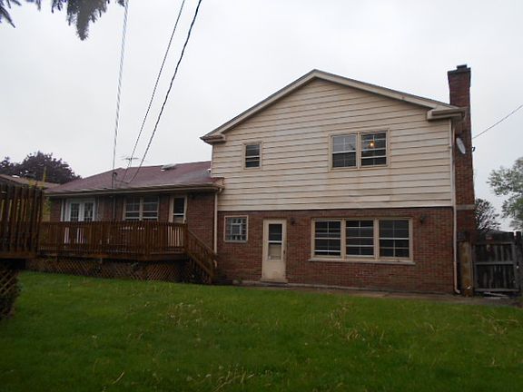 2nd image of 15346 Ellis Ave