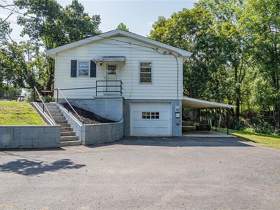 4th image of 2648 W Pine St