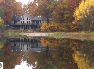 1991 Seeley Rd, Cadillac, MI 49601