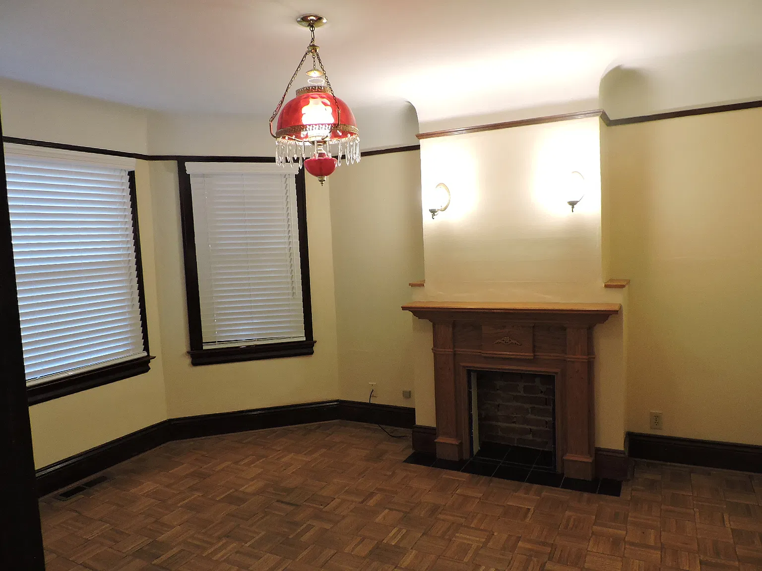 2 bed, 1000 sqft, $2,445 — Photo 3