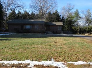 506 Bowman Ct, Taylorsville, NC 28681