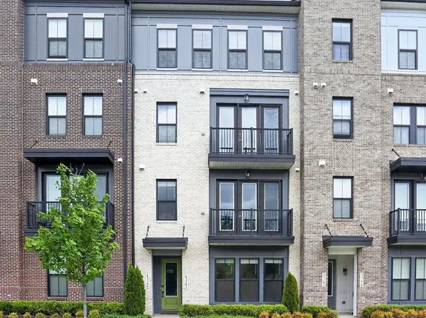 43242 Farringdon Sq, Ashburn, VA 20148