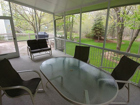 4th image of 4567 Woodcreek Dr SE
