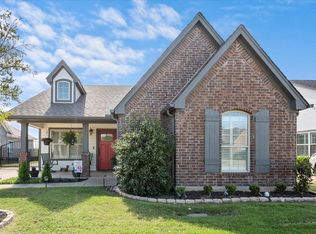 229 Tinker Trl, Burleson, TX 76028