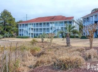 100 Turtle Cay Dr #4, Wilmington, NC 28412
