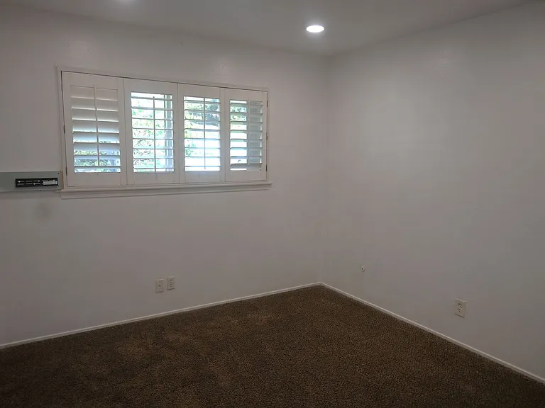2360 53rd Ave — Photo 14