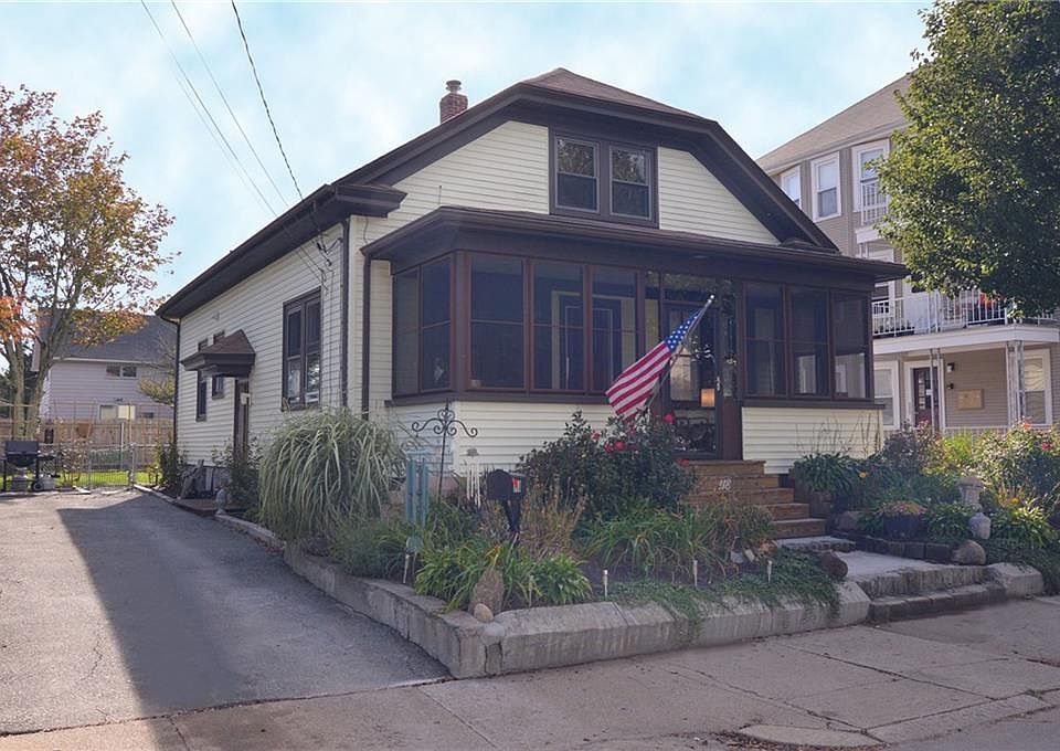 1st image of 118 Chandler Ave