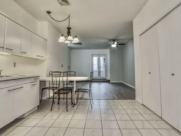 75 Liberty Avenue image 4 of 30