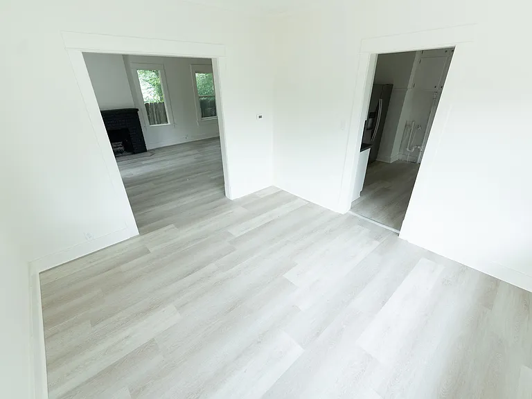 418 N Houser Dr — Photo 10