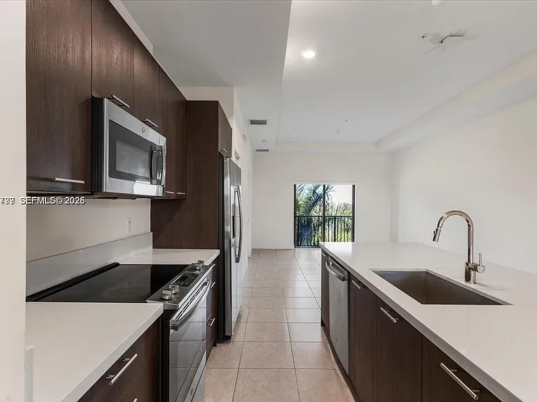8031 NW 104th Ave #31 — Photo 4
