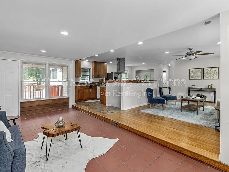 9551 Cantwell Dr — Photo 8