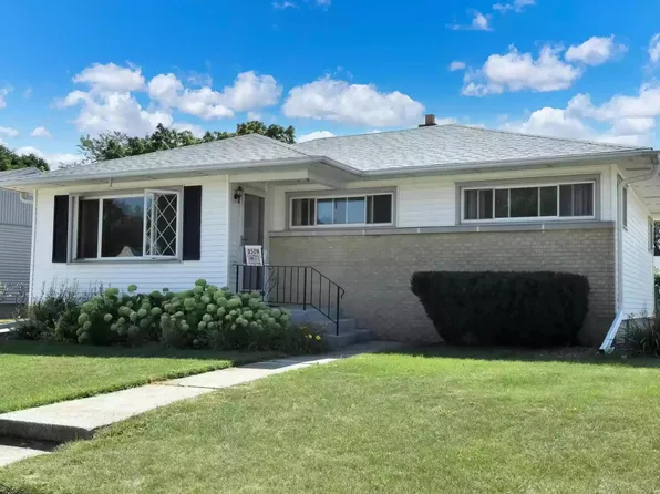 2509 Delaware Ave, Racine, WI 53403