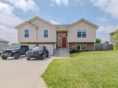 1601 W 6th Street Ter, Knob Noster, MO, 65336