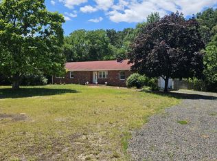 671 Jackson Ave, Franklinville, NJ 08322