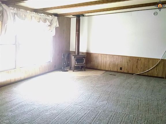 2nd image of 570 Arrowhead Dr NW