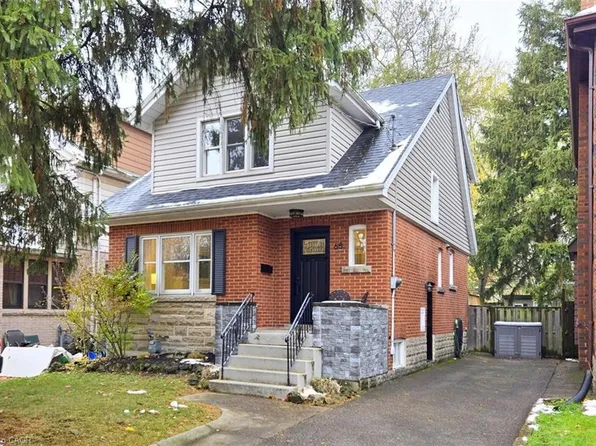 68 Bond St S, Hamilton, ON L8S 1S7