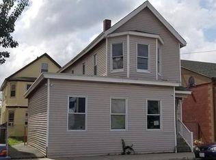 82 Water St, Lawrence, MA 01841
