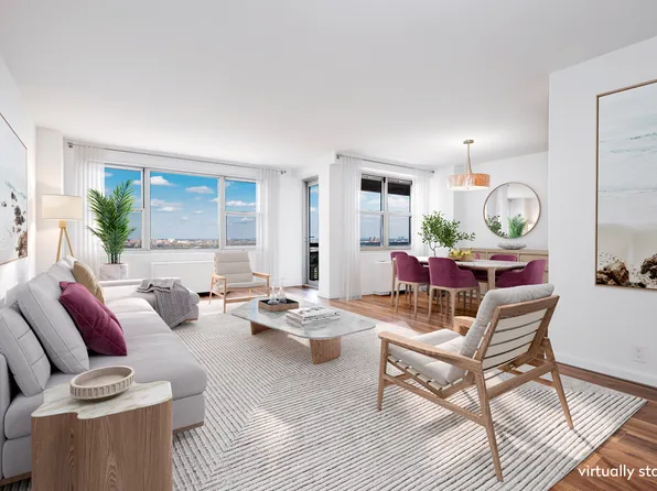 70-25 Yellowstone Boulevard image 1 of 17