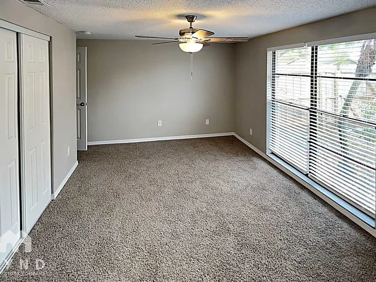 6701 Village Grove Ct — Photo 7