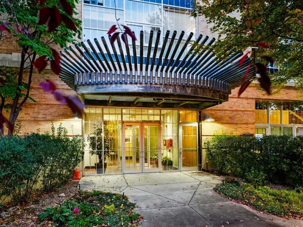 7752 E 4th Ave Unit 2C, Denver, CO 80230