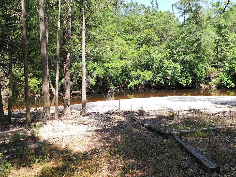 1st image of 22 Creek Adventures Ln