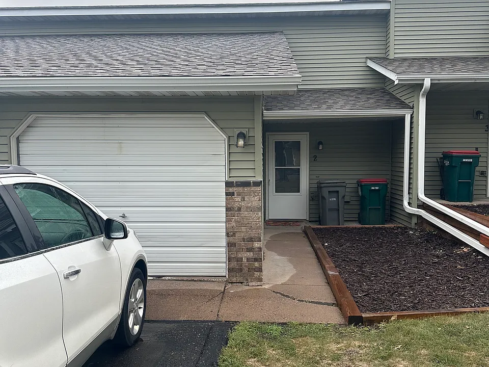 1700 Aspen Dr #2