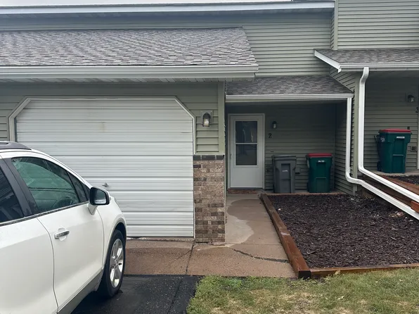1700 Aspen Dr APT 2, Hudson, WI 54016