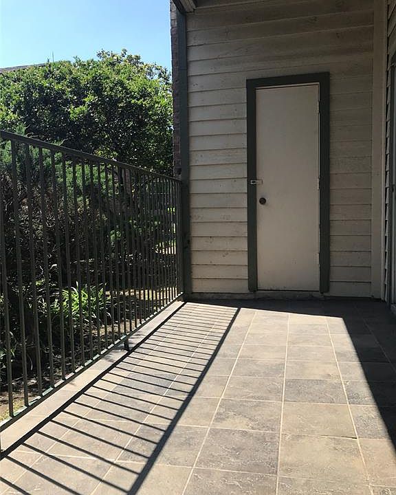 1st image of 6500 Harbor Town Dr APT 2603