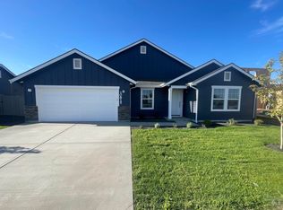 10815 Beechcraft St, Caldwell, ID 83605