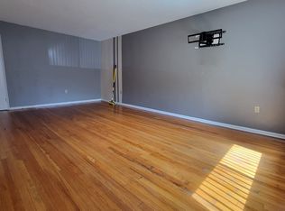 570 Whitney Ave #E1, New Haven, CT 06511