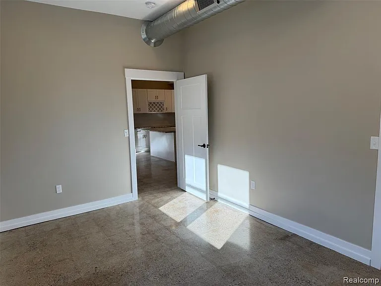23742 Greater Mack Ave — Photo 9