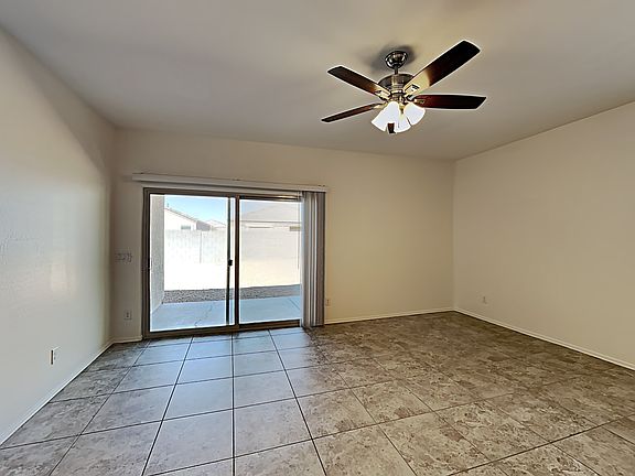 3rd image of 36950 W Maddaloni Ave