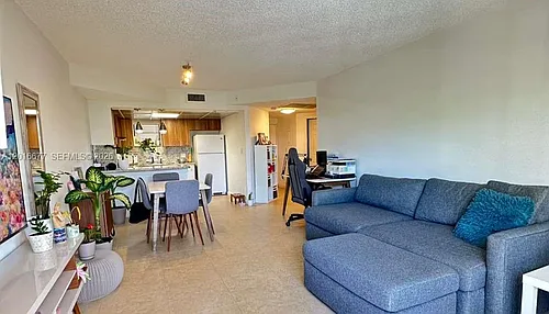 8290 Lake Dr Photo 1