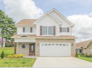 730 Hunter Crest Rd, Maryville, TN 37803